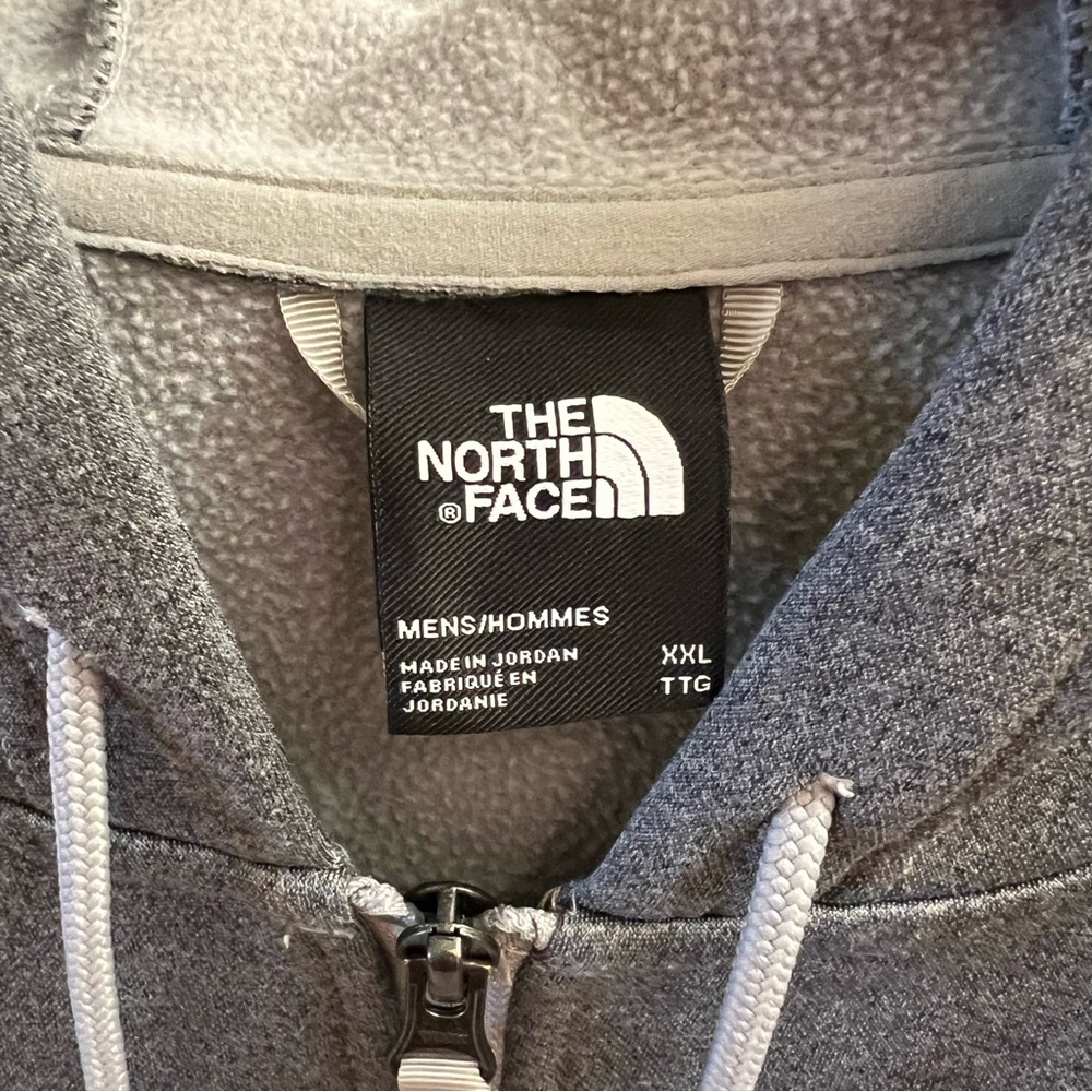 The North Face Horizon Zip Up Hoodie
Gray Size XXL - Picture 7 of 10